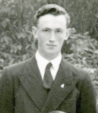 'Jim' Watts (House Prefect, 1950)